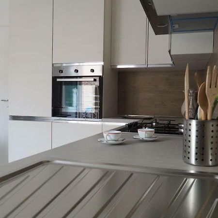 Casa Chiara Apartment San Benedetto del Tronto Ngoại thất bức ảnh