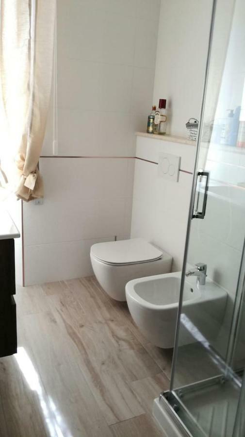 Casa Chiara Apartment San Benedetto del Tronto Ngoại thất bức ảnh