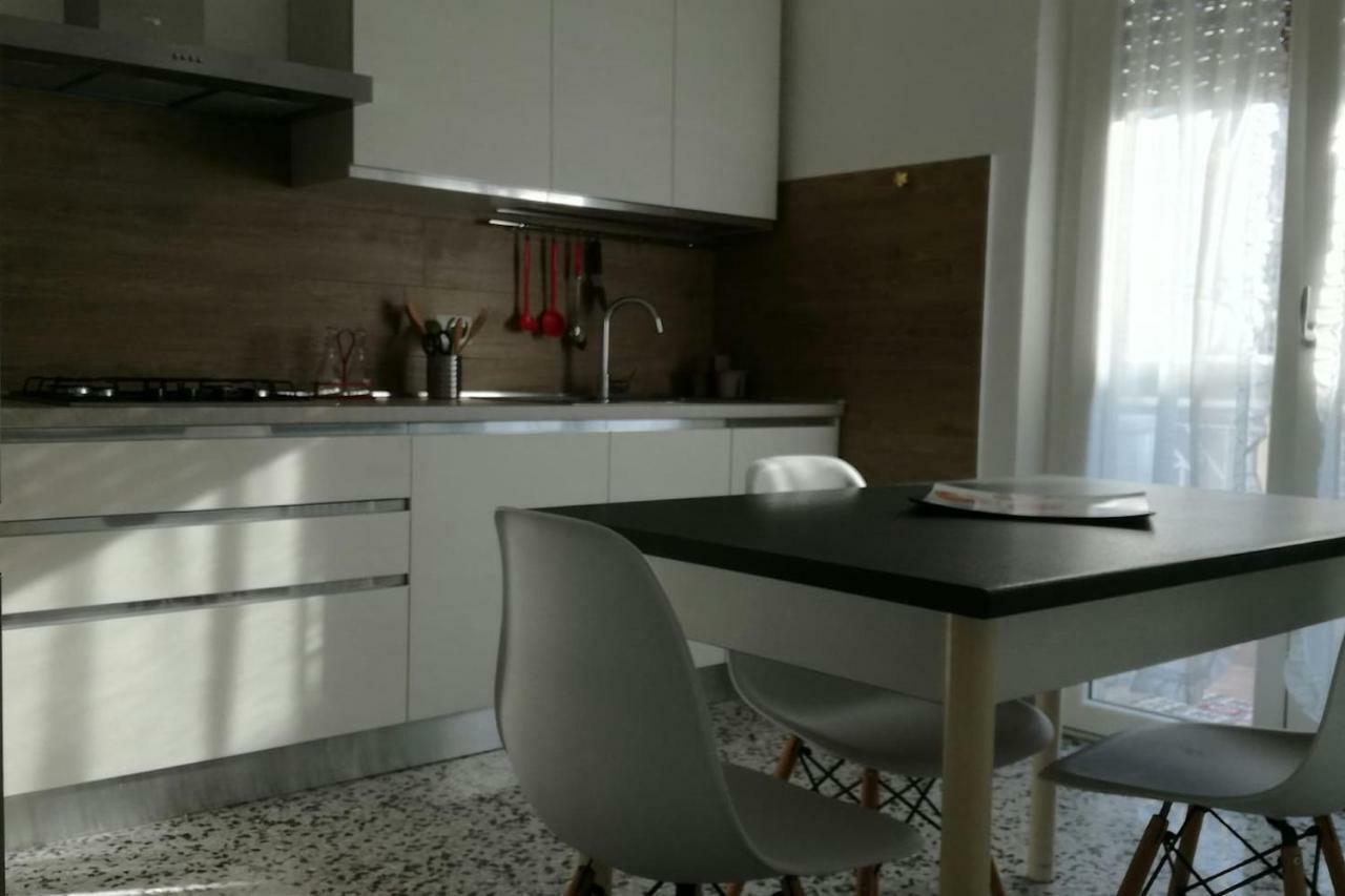 Casa Chiara Apartment San Benedetto del Tronto Ngoại thất bức ảnh