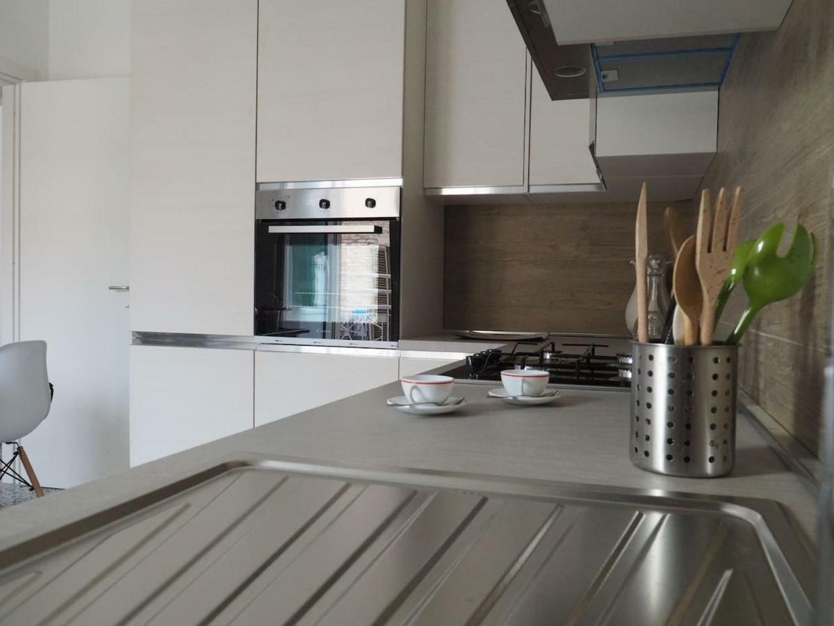 Casa Chiara Apartment San Benedetto del Tronto Ngoại thất bức ảnh