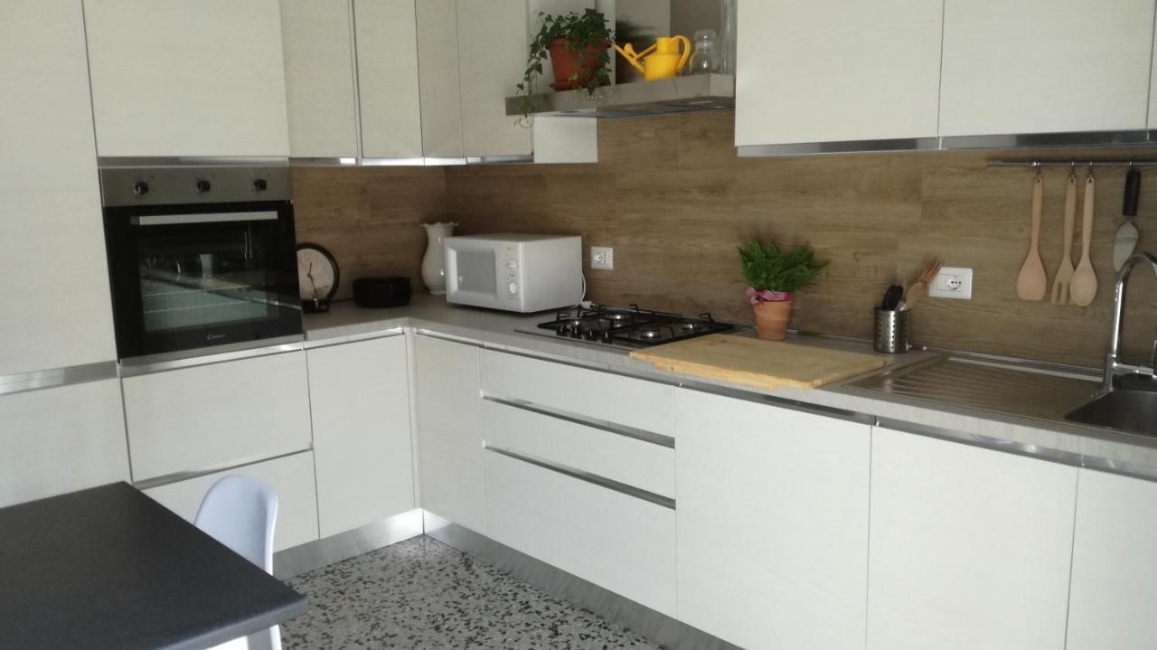 Casa Chiara Apartment San Benedetto del Tronto Ngoại thất bức ảnh