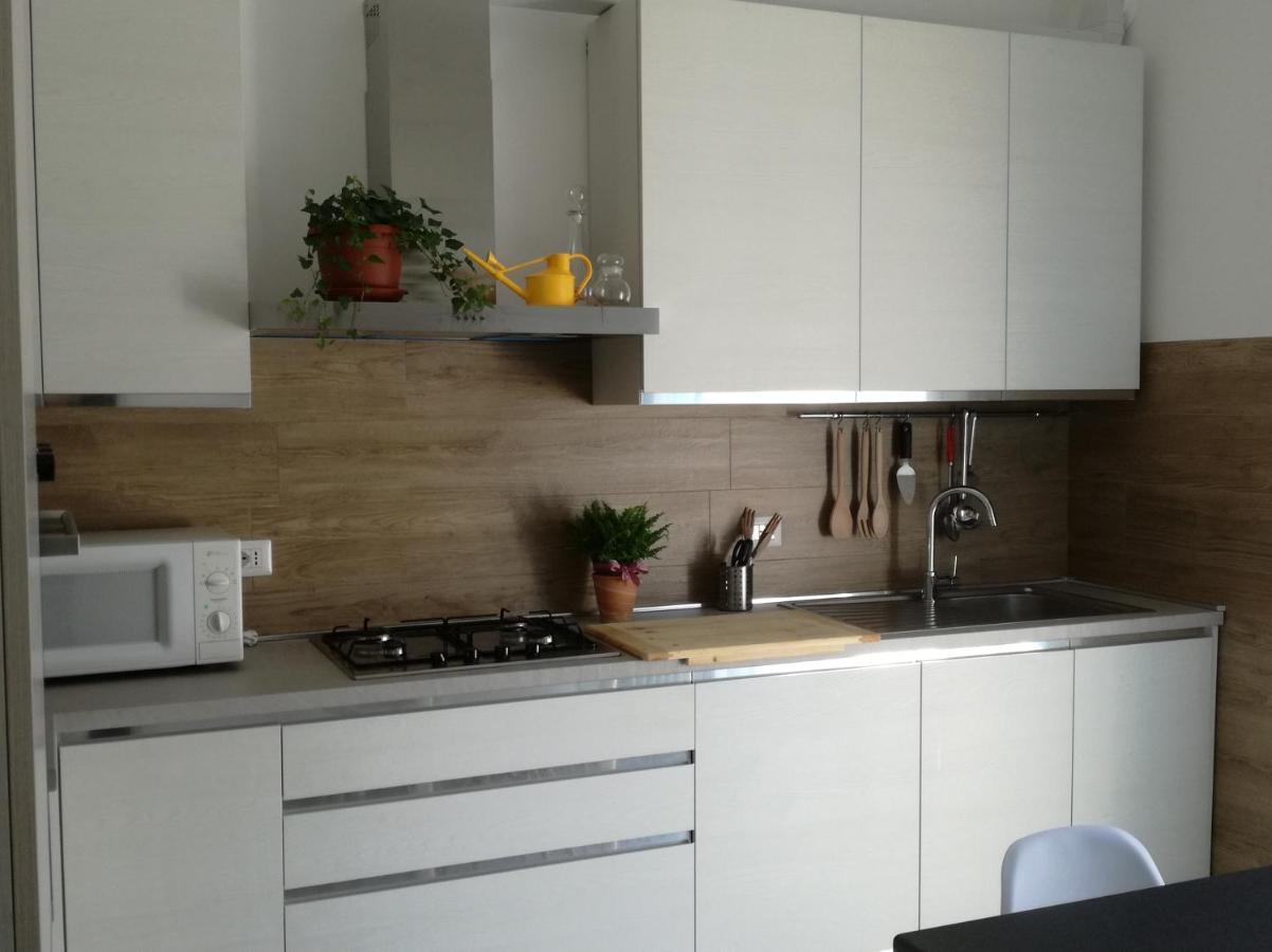 Casa Chiara Apartment San Benedetto del Tronto Ngoại thất bức ảnh